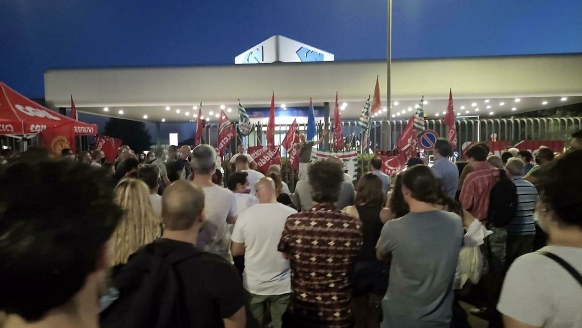 GKN Automotive: Italian unions fight the decision to close the Campi Bisenzio site in Florence